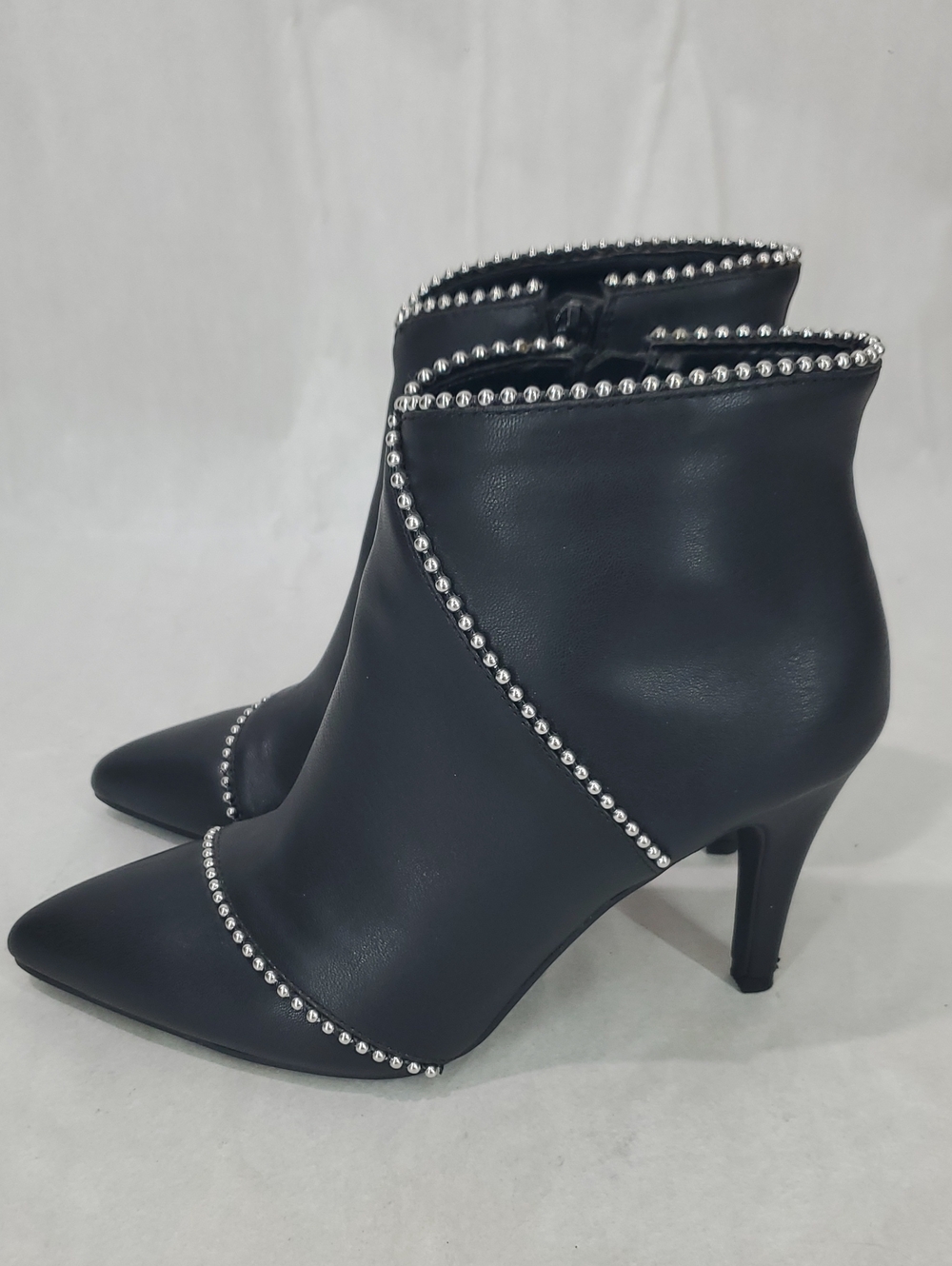 Black studded Women's boots Size 8.5 Silver Studs Edgy Punk Maximalist Rocker